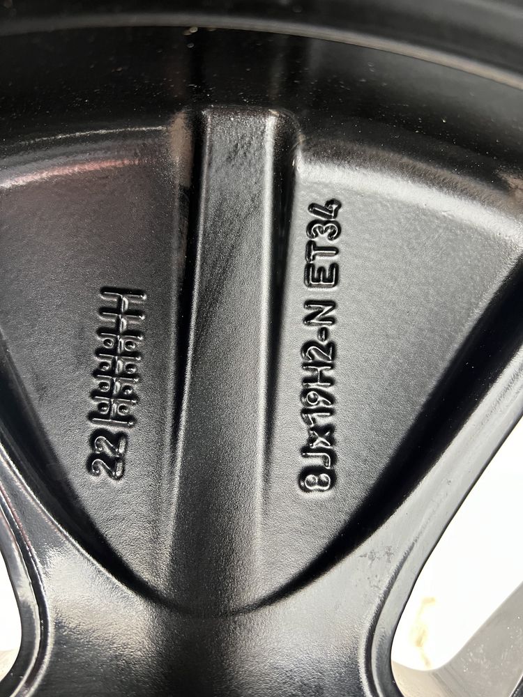Диски R19 оригінал 5x112 Mercedes 8Jx19H2 ET34 ID.4 V class w212 213