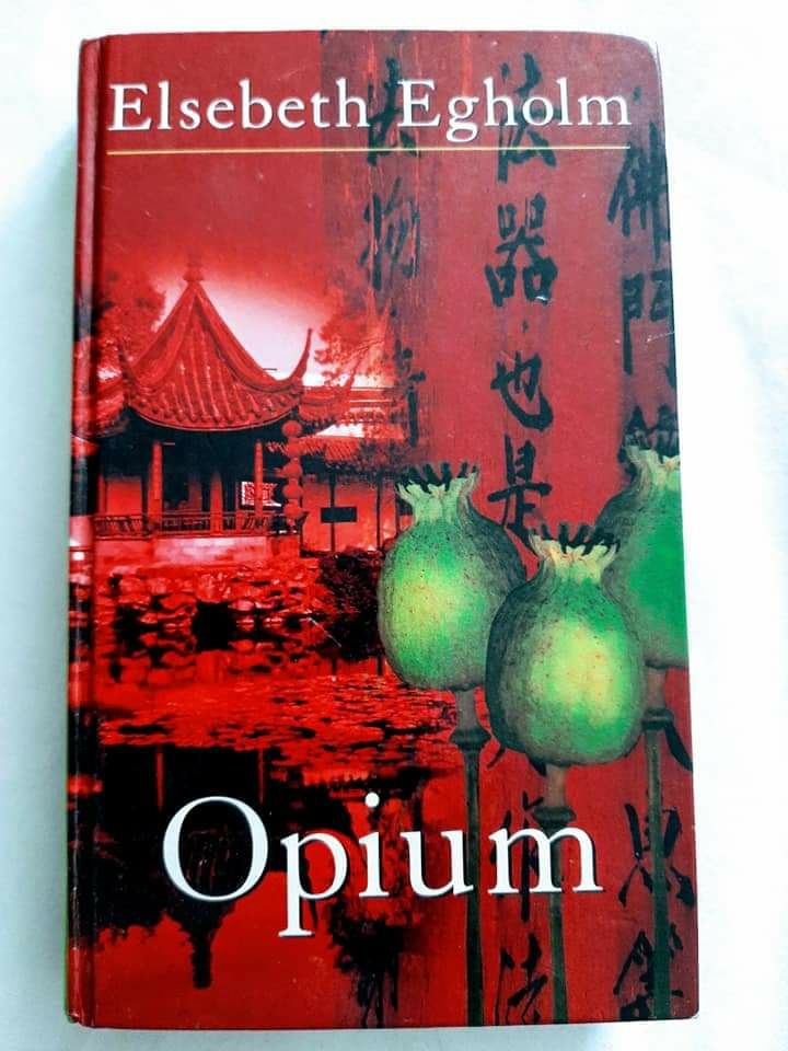 Opium Livro Novo (de capa rija)