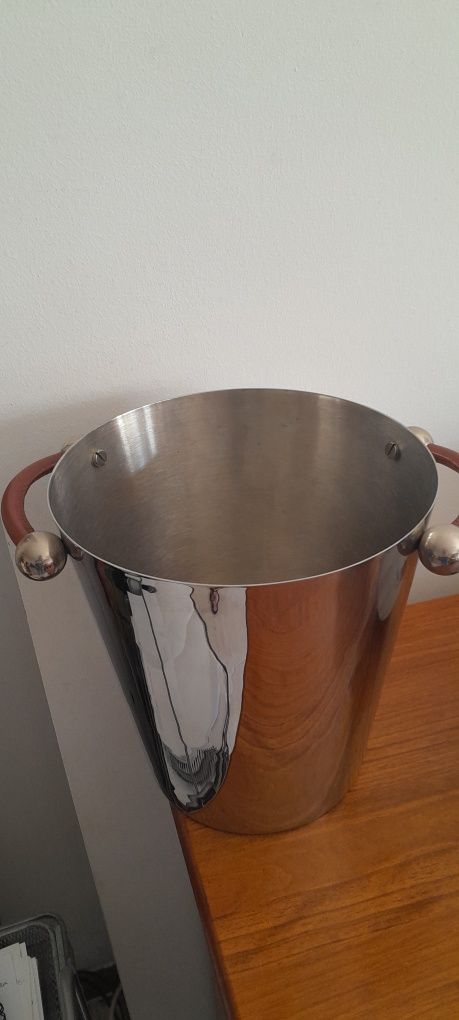 Frapé, Balde para gelo em inox.