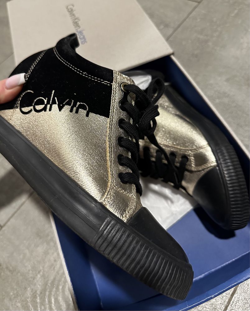 Sneakers kryty koturn oryginalne marka Calvin Klein 38