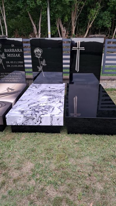 Nagrobek Kompozyt Premium 4299 zł z montażem oraz dostawą Promocja.