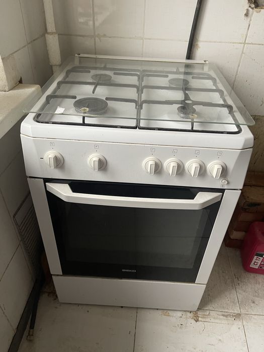 Плита газова (газова духовка) Beko