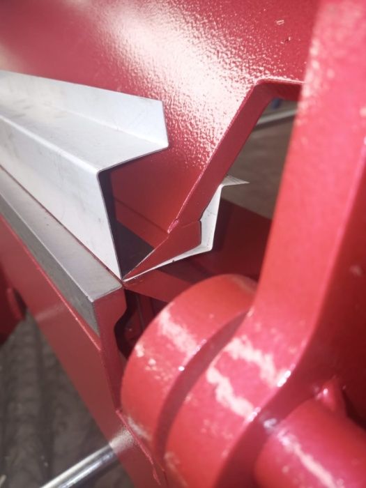 Giętarka ZAGINARKA do blach RED-2700/1.0 dostawa PROD-MASZ