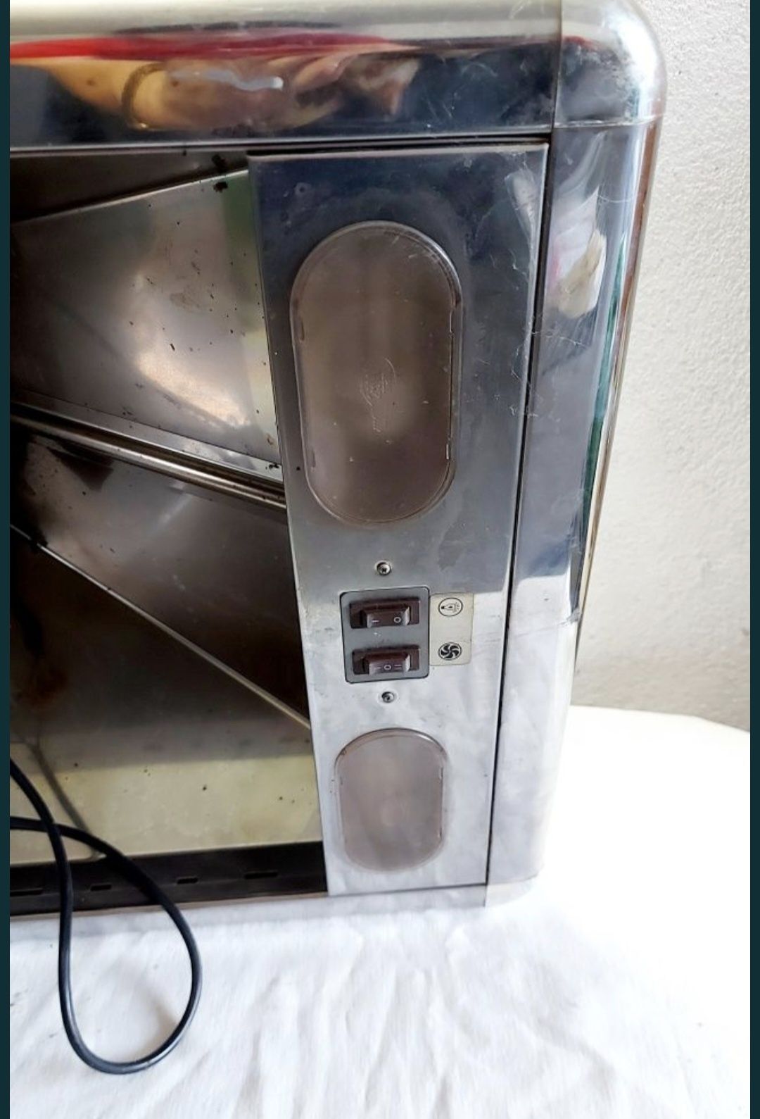 Solidny okap kuchenny szer. 50 cm inox stal srebrny oświetlenie