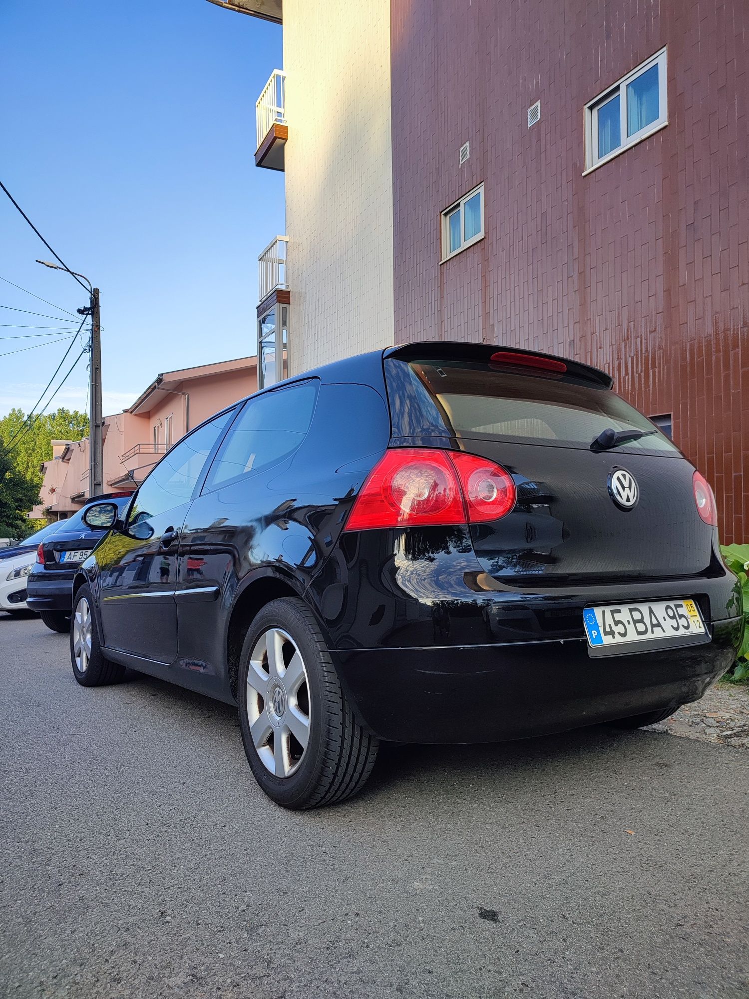 Volkswagen Golf V - 1.9 TDI