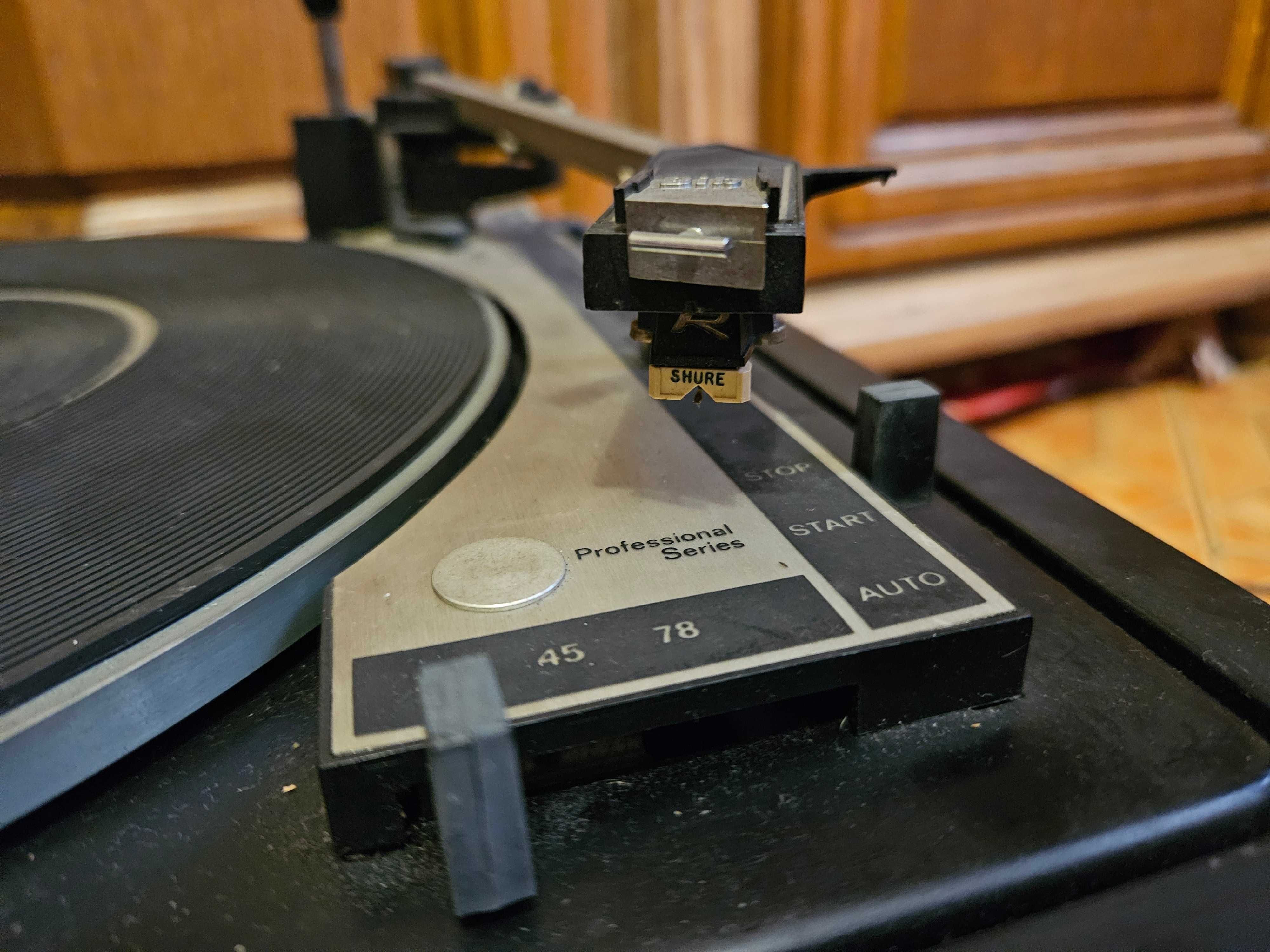 Gramofon Realistic 36A