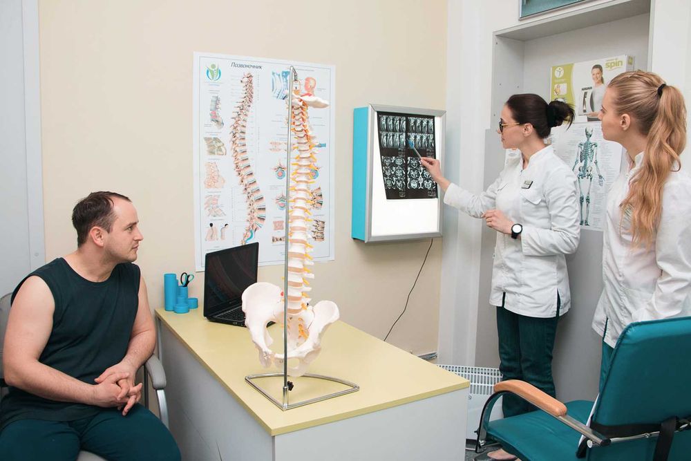 Гарантоване лікування сколіозу у дітей і дорослих