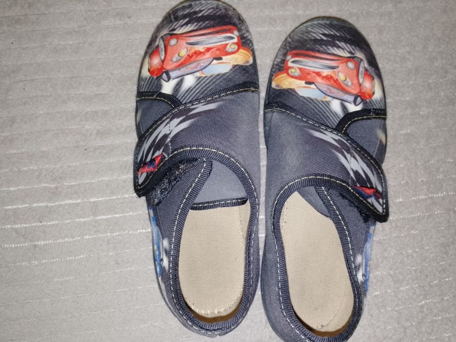 Взуття дитяче макасіни 28, 29