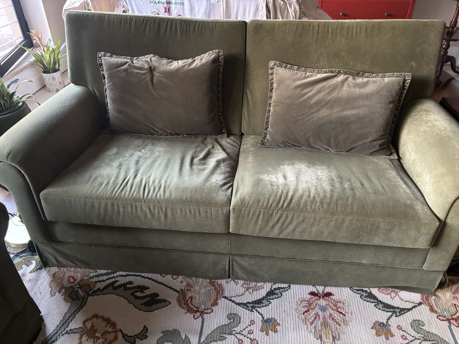 Vendo dois sofas