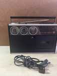 Radio gravador SHARP