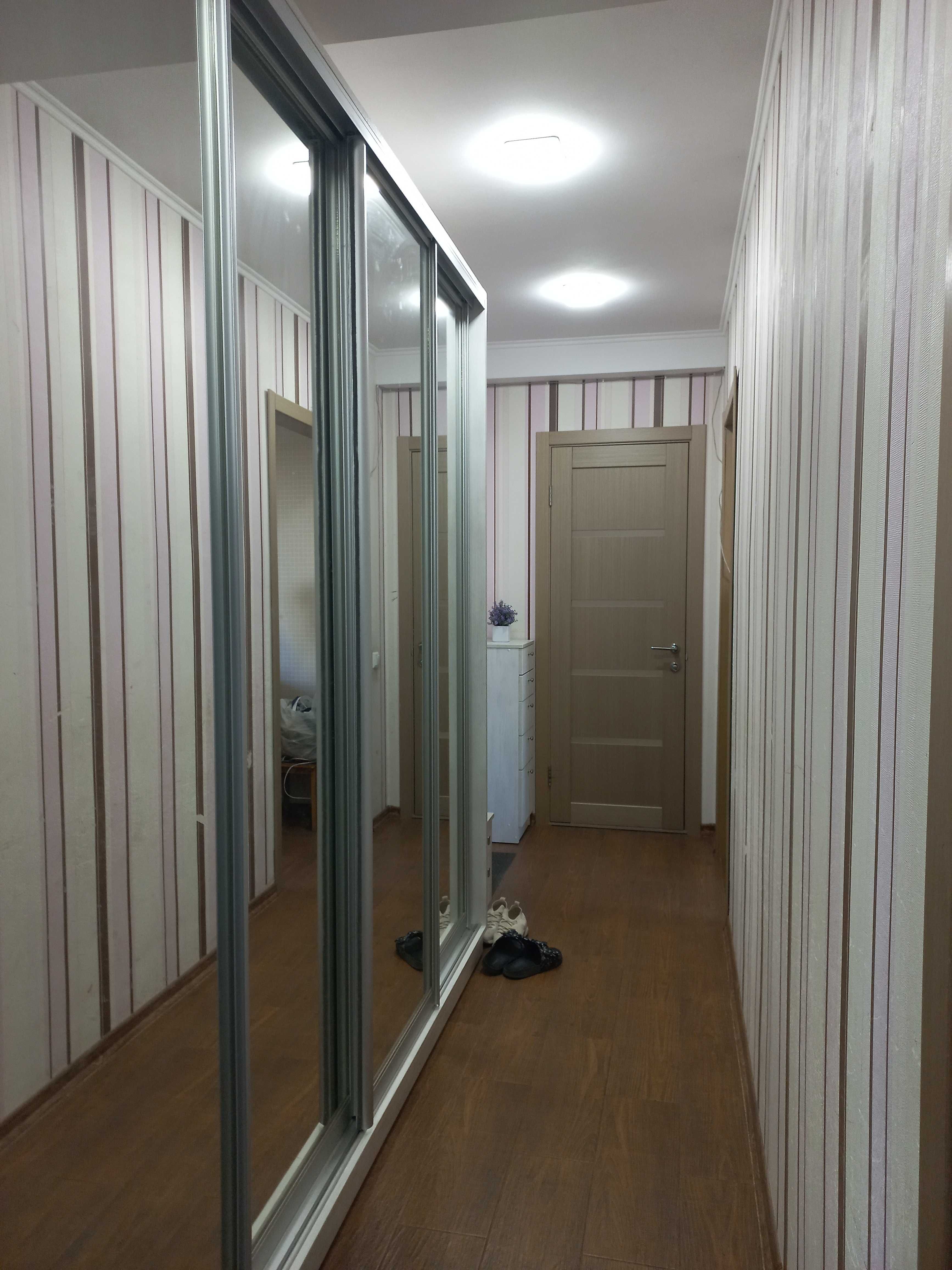 Аренда 3 ком,Лесной, Ореста Левицкого 13 (Курчатова),метро Лисовая