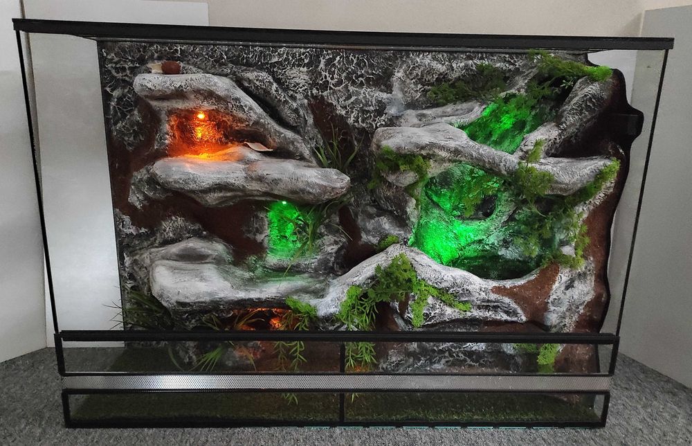 Terrarium dla węża z wodospadem i podświetleniem, TW02SWL, AquaWaves