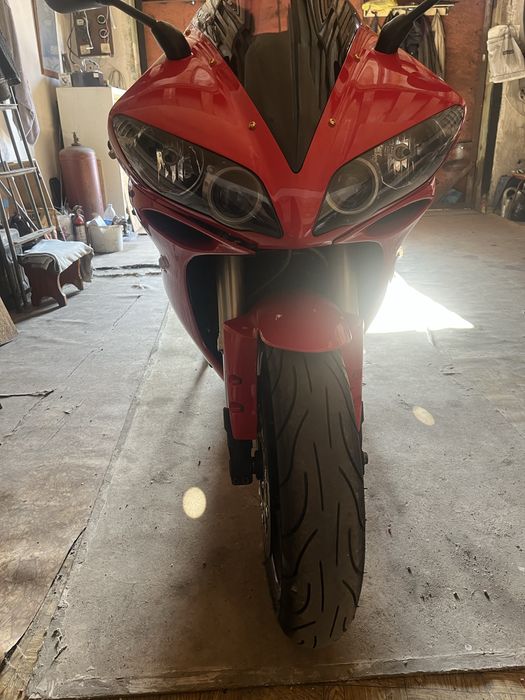 Yamaha YZF-R1  в хорошем состоянии