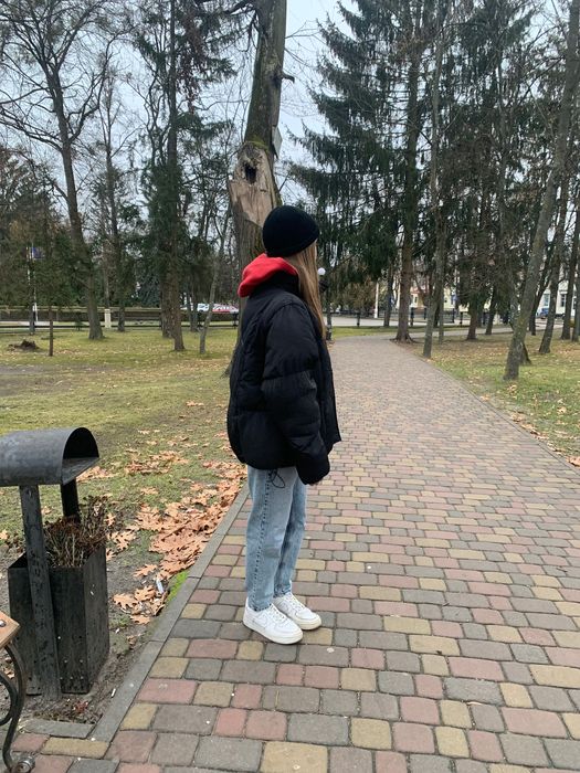 Пуховик на зиму жіночий