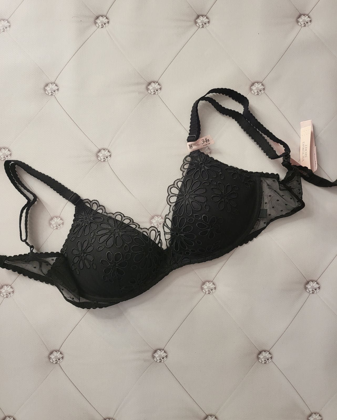 Продам новий бюст Victoria’s Secret