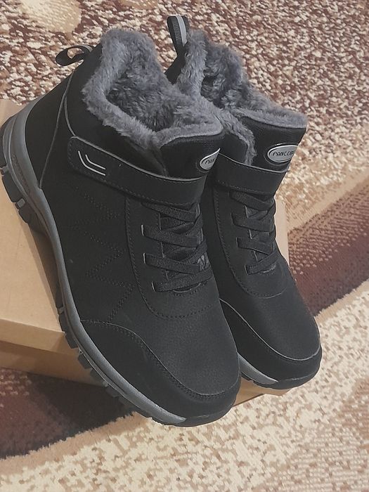 Взуття зимове чоловіче