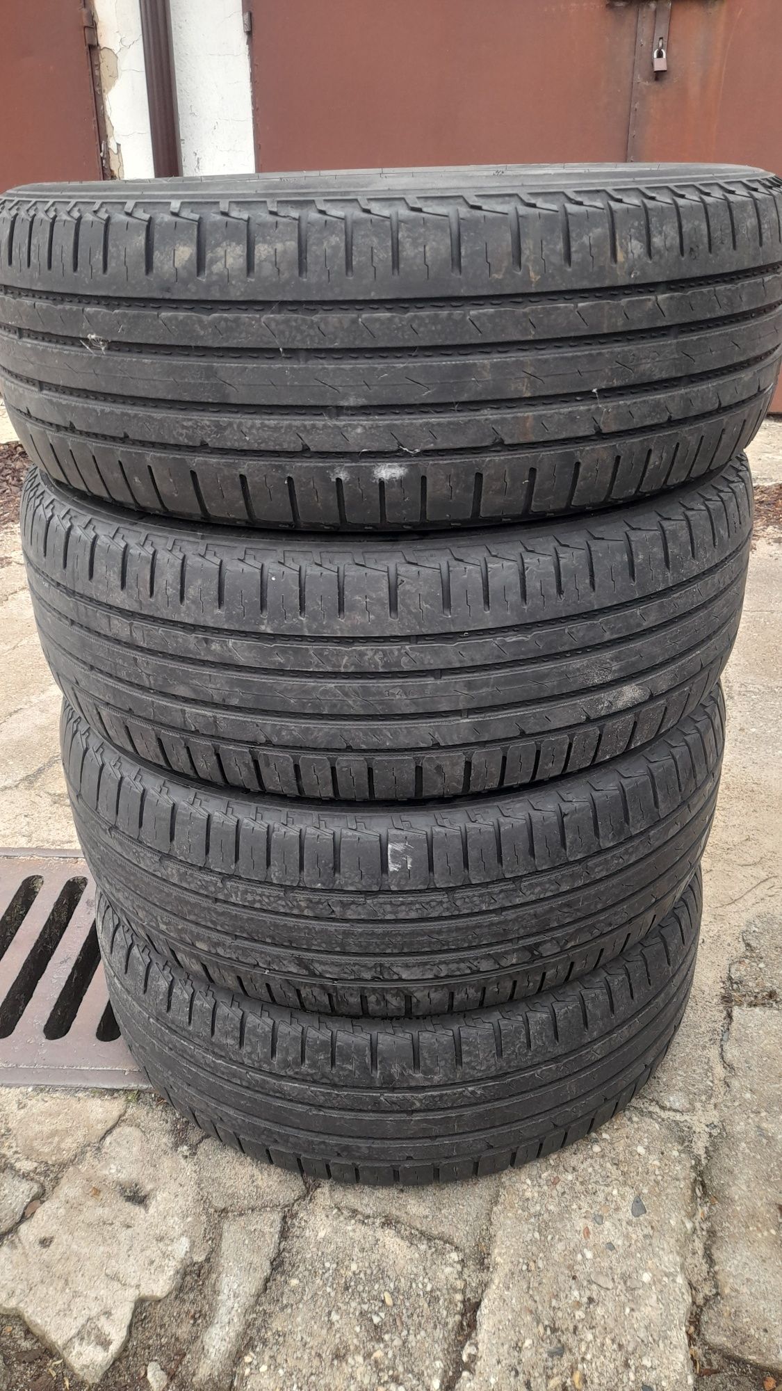 Opony NOKIAN 225/65/17 106 H XL