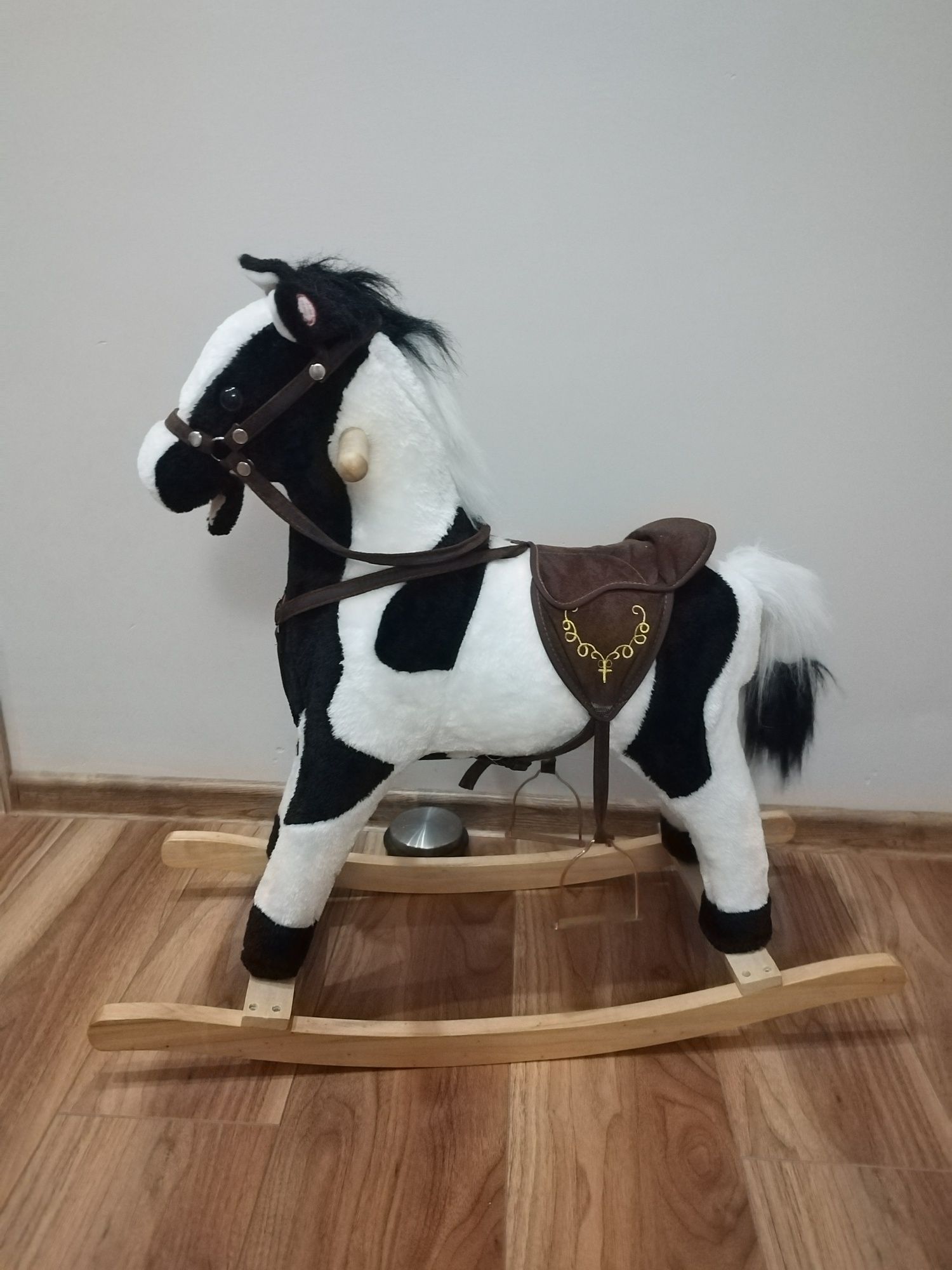 Koń / konik na biegunach interaktywna zabawka