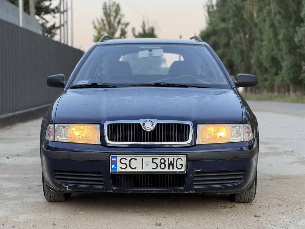 Skoda Octavia Tour 1.6 Газ/Бензин 2003 ЕВРОБЛЯХА НЕРОЗМИТНЕННА в.Укр.