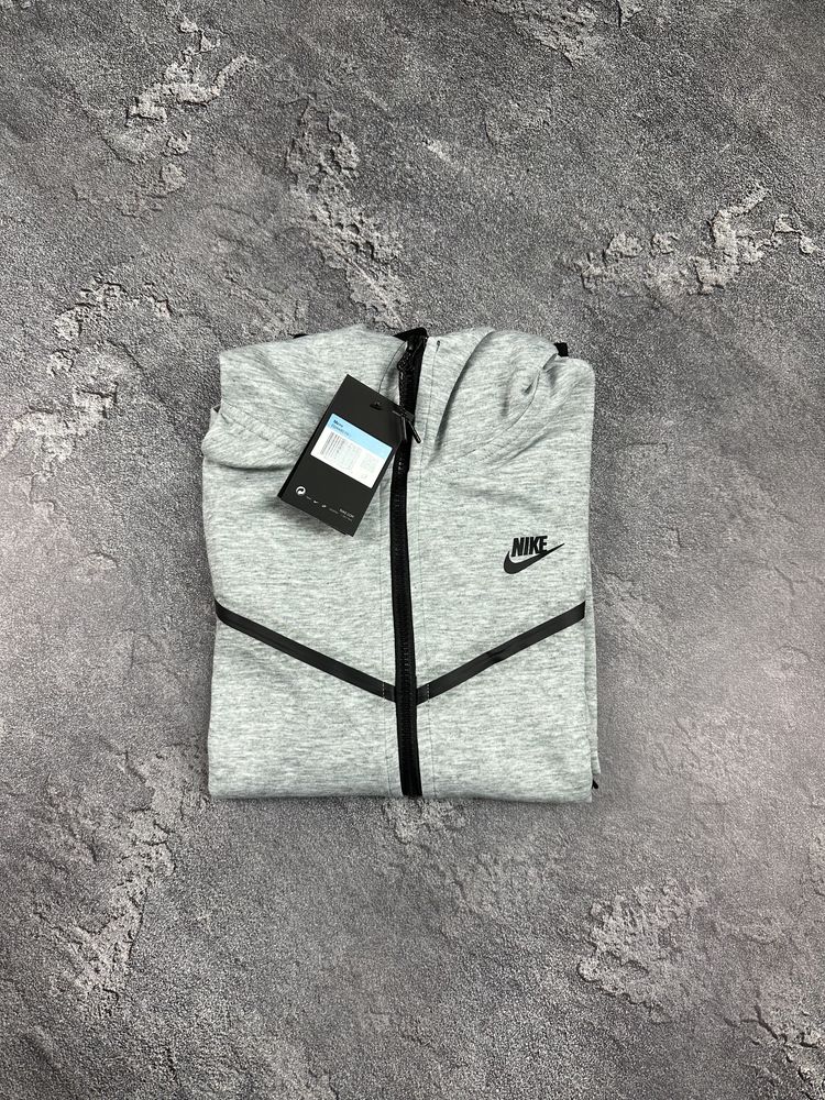 Толстовка Nike Tech Fleece серая кофта найк дрил теч флис