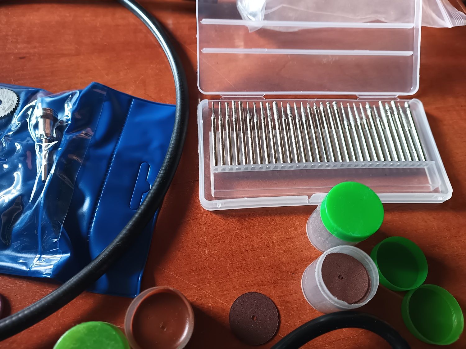 Grawerka  Dremel 180W 5000.- 32000rpm