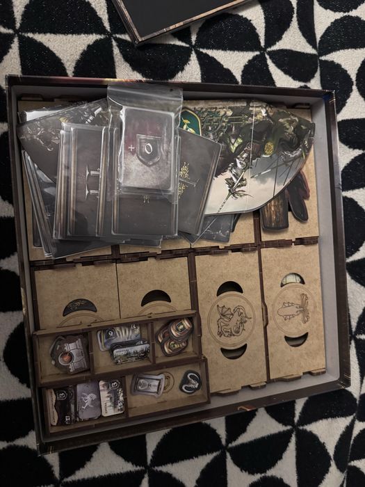 Гра престолів (Game of thrones)