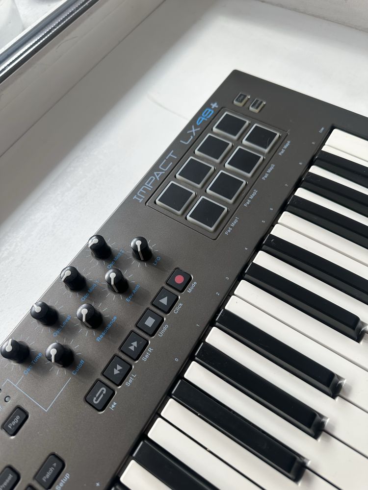 MIDI клавиатура Nektar Impact lx 49+