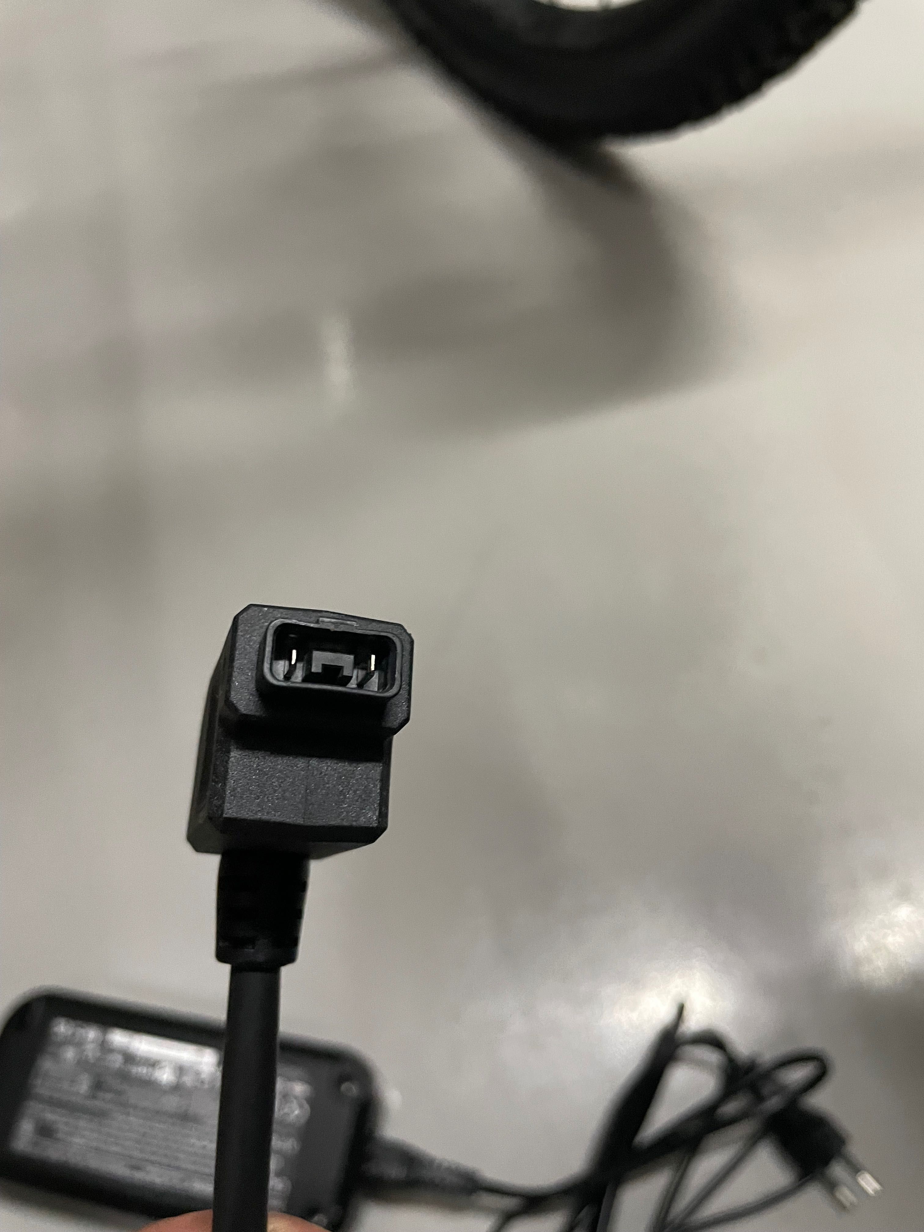 Carregador de Bateria para Bicicleta Elétrica SHIMANO STEPS EC-E6002