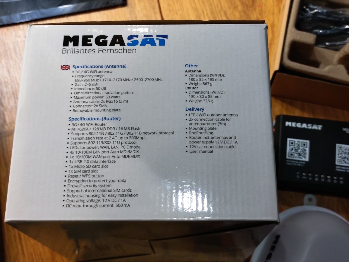 Antena + router + okablowanie LTE WiFi MEGASAT CAMPER CONNECTED kamper