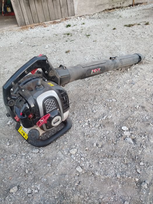 Dmuchawa do liści NAX 950V