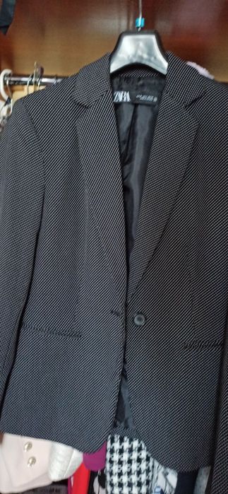 Marynarka Zara czarna w kropki