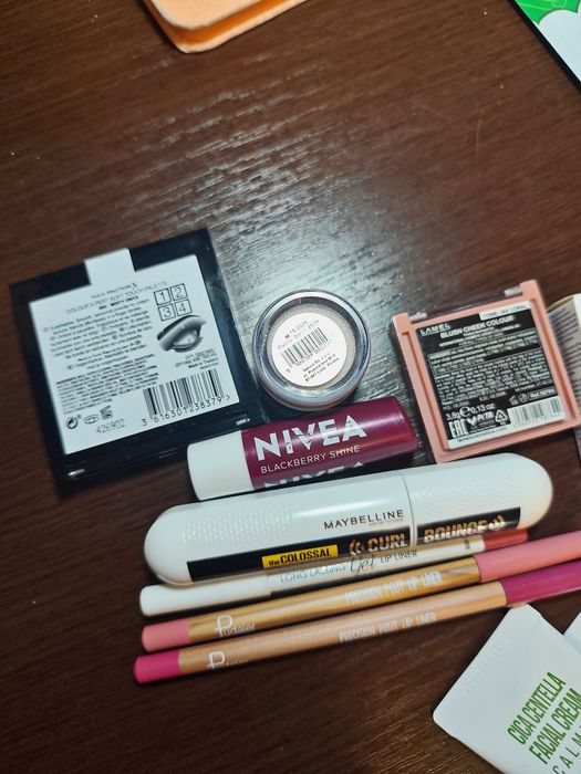 Zestaw kosmetyków do twarzy