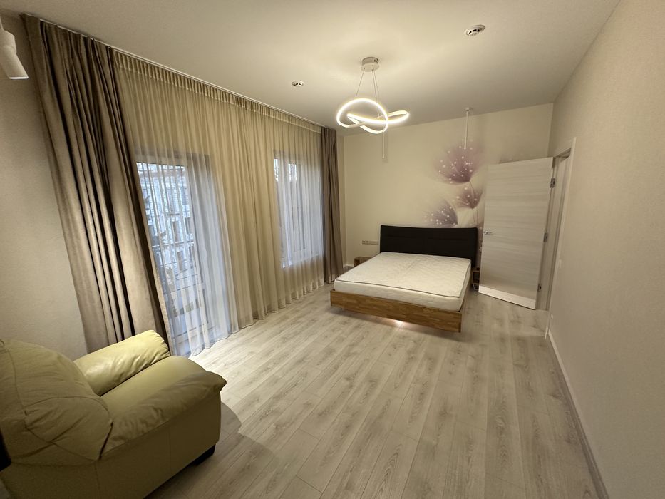 Сдам 1к квартиру на Таирова (возле 16ст.Большого Фонтана)