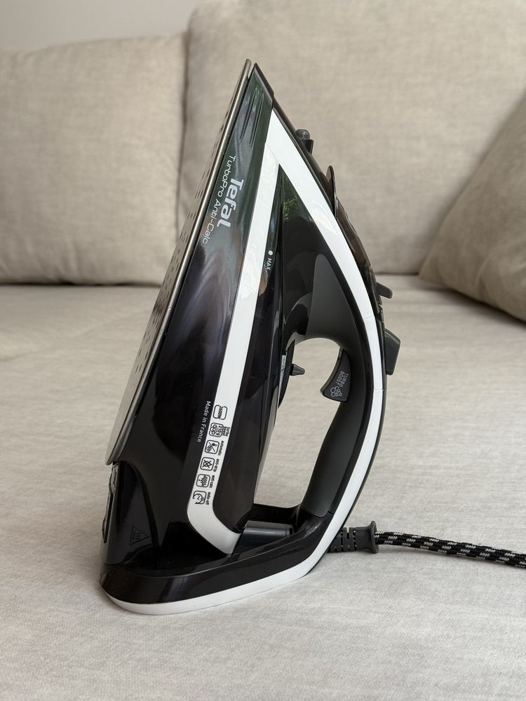 Праска Tefal TurboPro Anti-Calc FV 5645