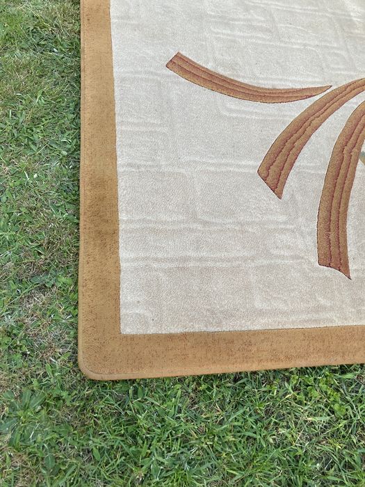 Dywan beżowo brazowy