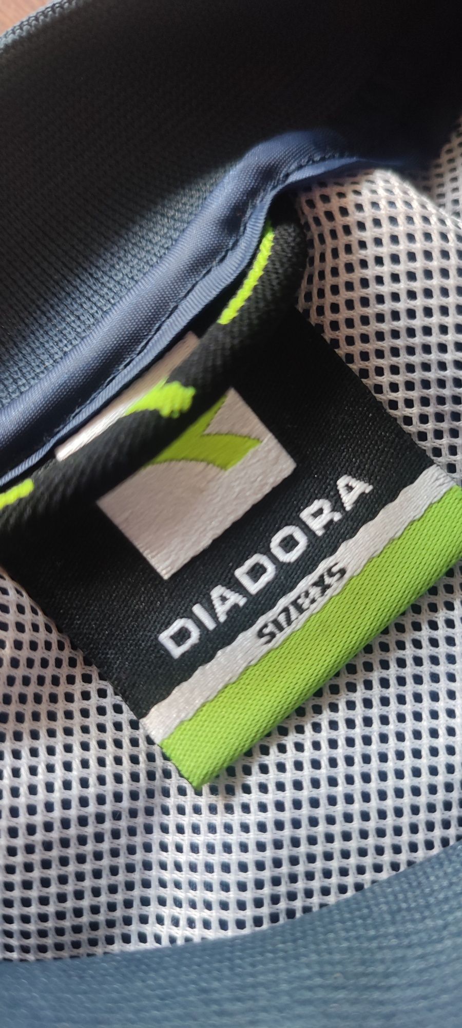 Bluza rowerowa ortalion DIADORA XS wiatrówka