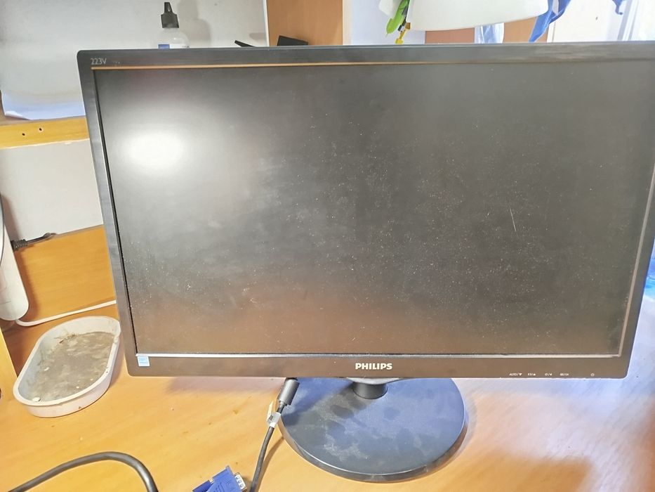 Монітор 21.5" Philips 223V5LSB2/62