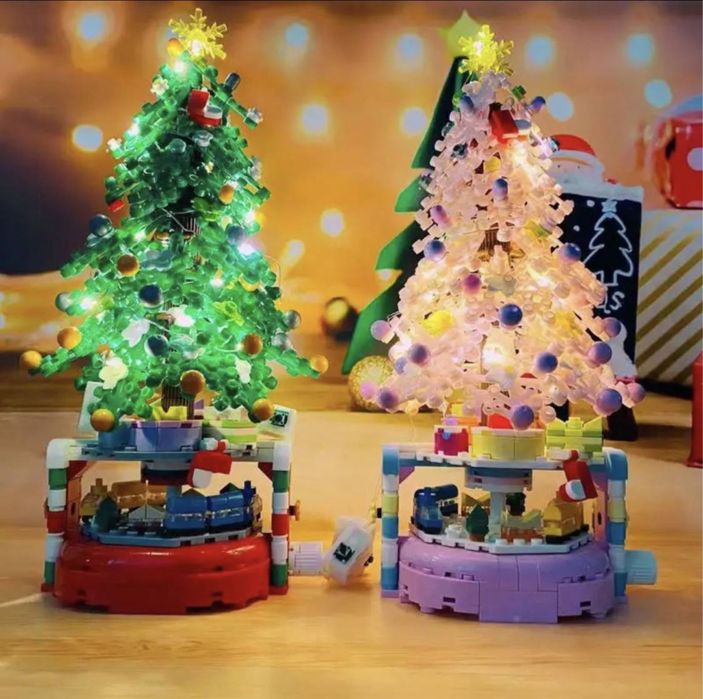Лего ялинка з гірляндою