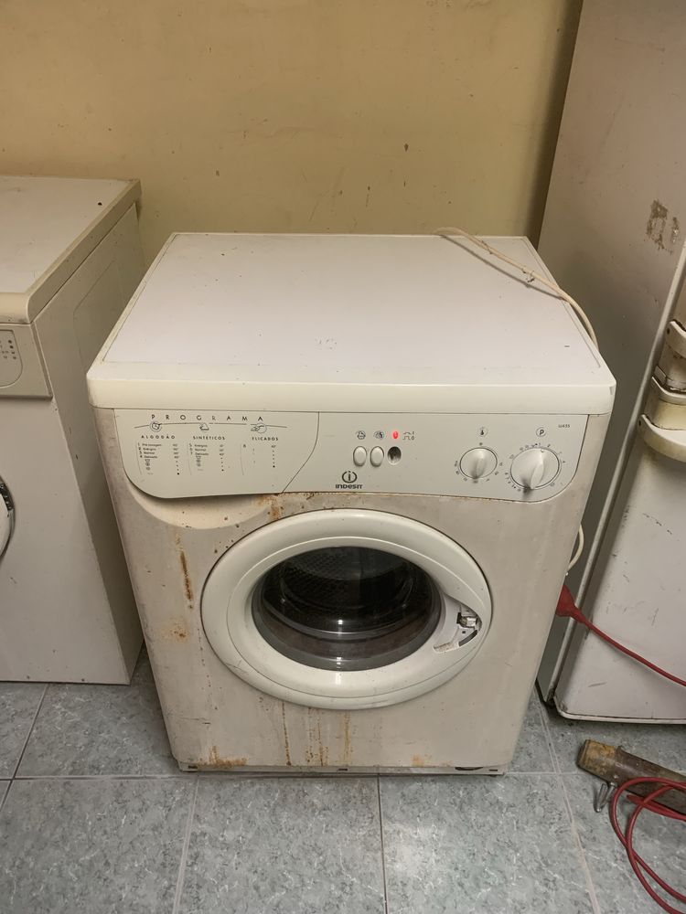 Maquina de lavar a roupa