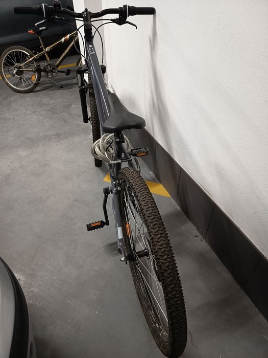 Bicicleta cinzenta Rockrider G