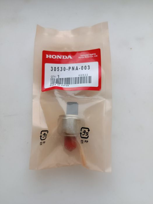 Датчик детонации  honda Accord Civic CRV ElementAcura