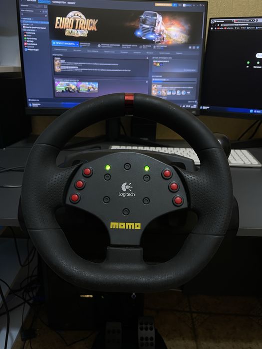 Игровой руль Logitech momo racing PC / PS