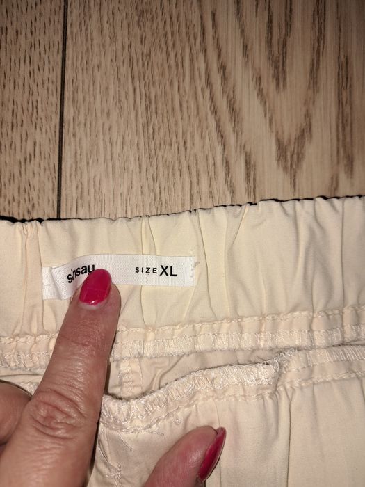 Szorty Sinsay r.  XL