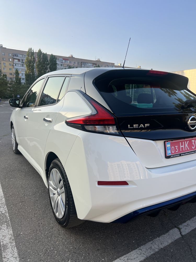 Електро мобиль Nissan Leaf 2022