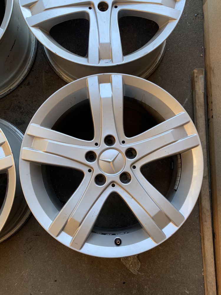 Alufelgi Mercedes VW Audi seat skoda R17 5x112