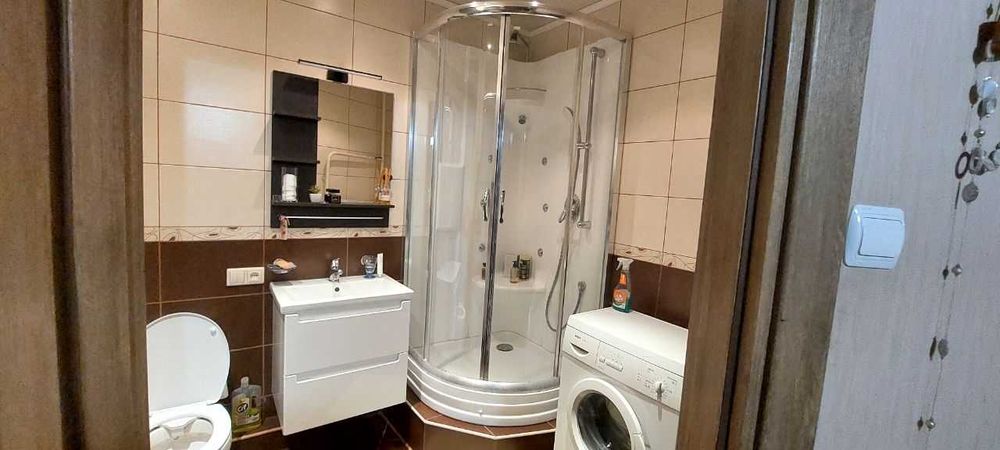 ВПЕРШЕ здається простора сучасна  двокімнатна по вул.  Т. ЯБЛОНСЬКОЇ !