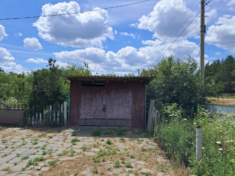 Продається будинок в Хорошеві