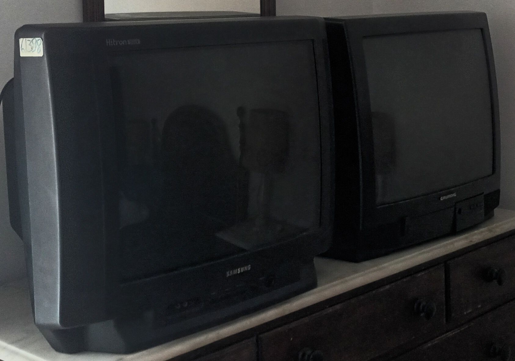 Televisores Samsung e Grundig