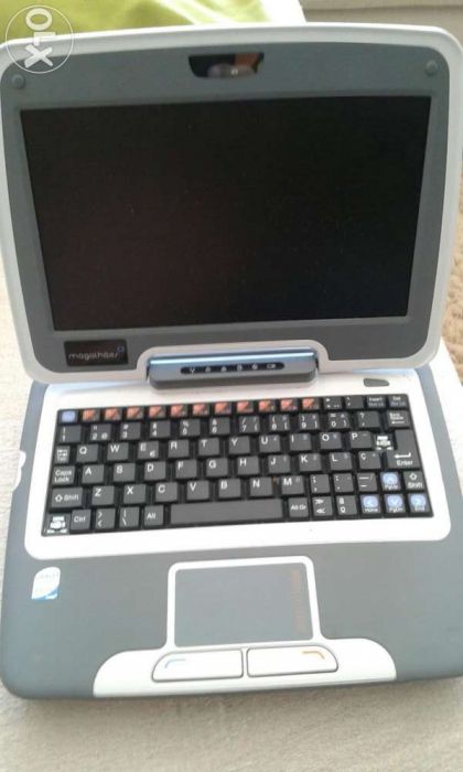 Vendo computador Magalhães