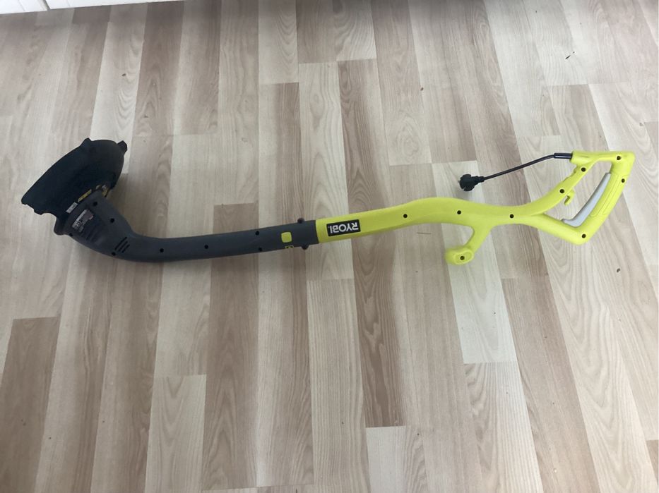 Podkaszarka do trawy ROBI